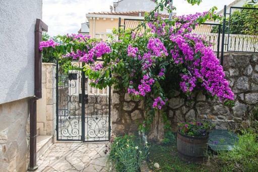 Agape Duplex Apartment Dubrovnik Exterior photo